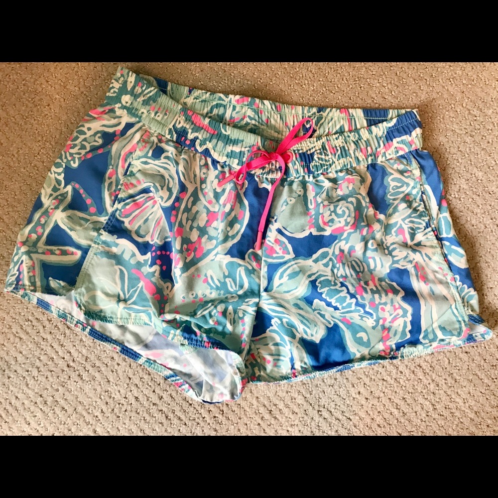 Lilly Pulitzer run around shorts